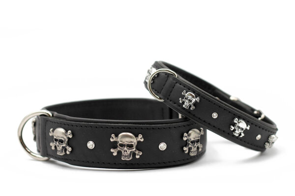 Halsband Totenkopf